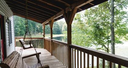 The Lake House/Cabin is a hidden gem (Sleeps 4)