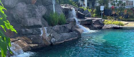 Piscine extérieure, piscine chauffée