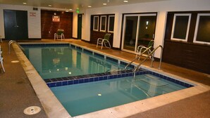 Inomhuspool och uppvärmd pool