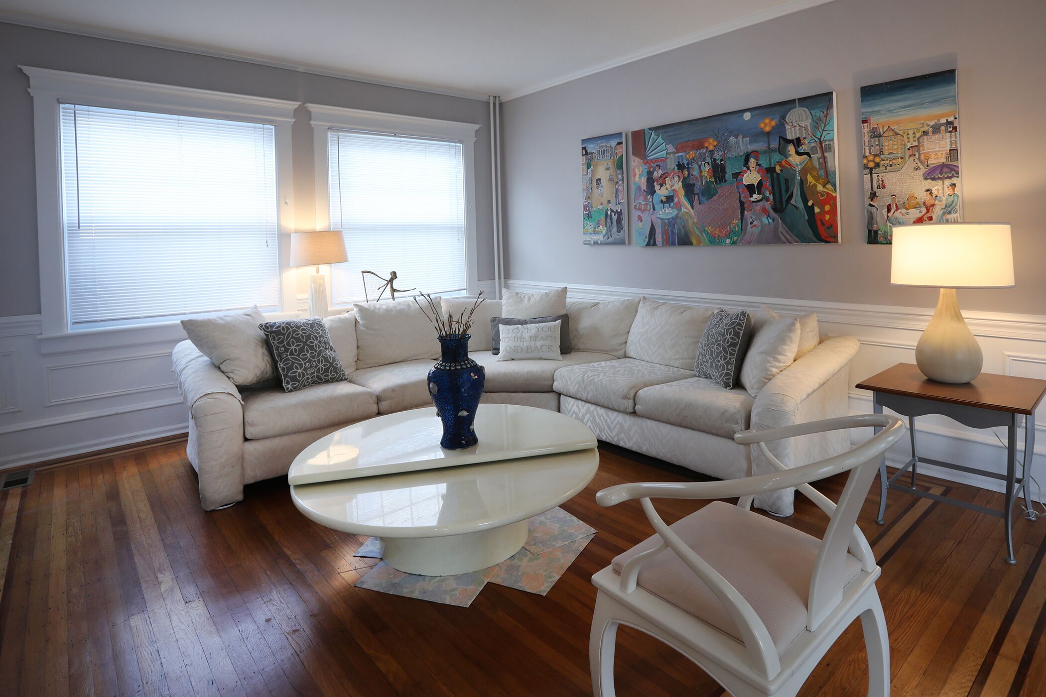 2 bl from beach, tennis/pickleball. Sleeps 11, perfect memory maker home - LOVE 