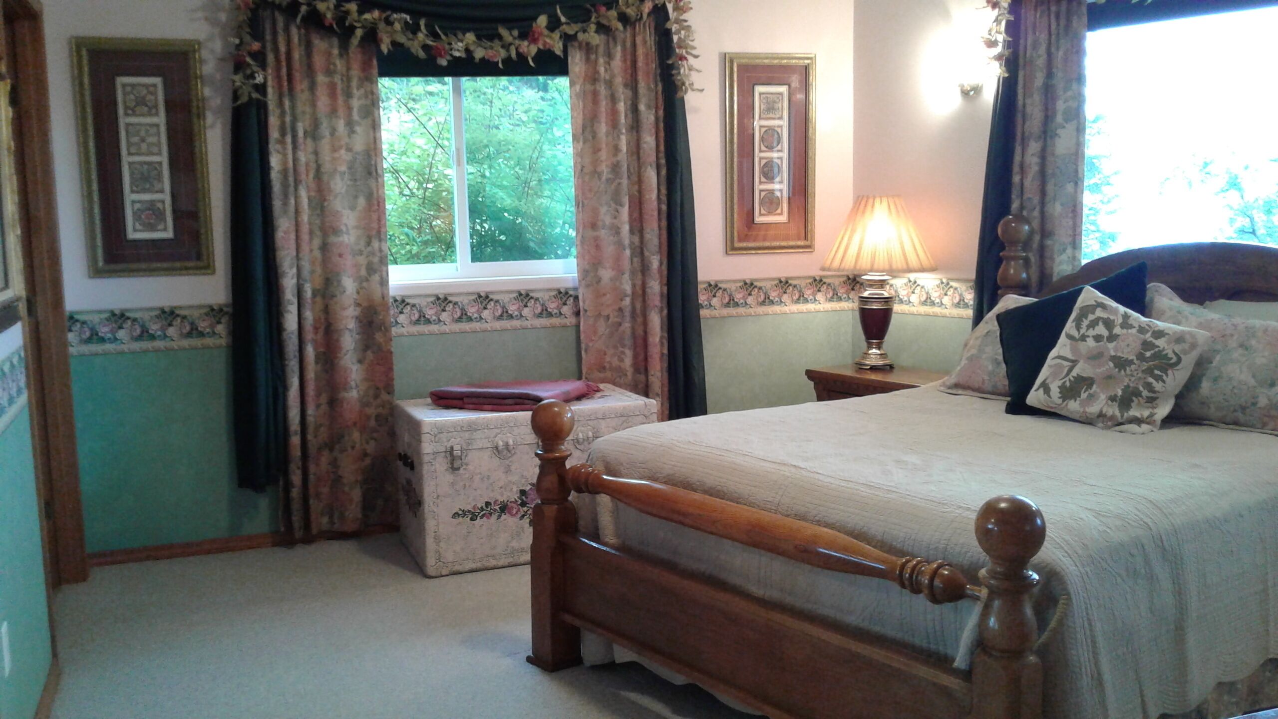 Peaceful Setting With Therapeutic Views Of Kachemak Bay And Surrounding Glaciers