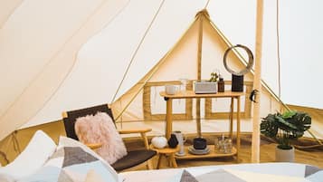 Tent | Luxe beddengoed, donzen dekbedden, pillowtop-bedden