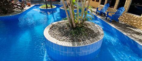 Indoor pool, outdoor pool