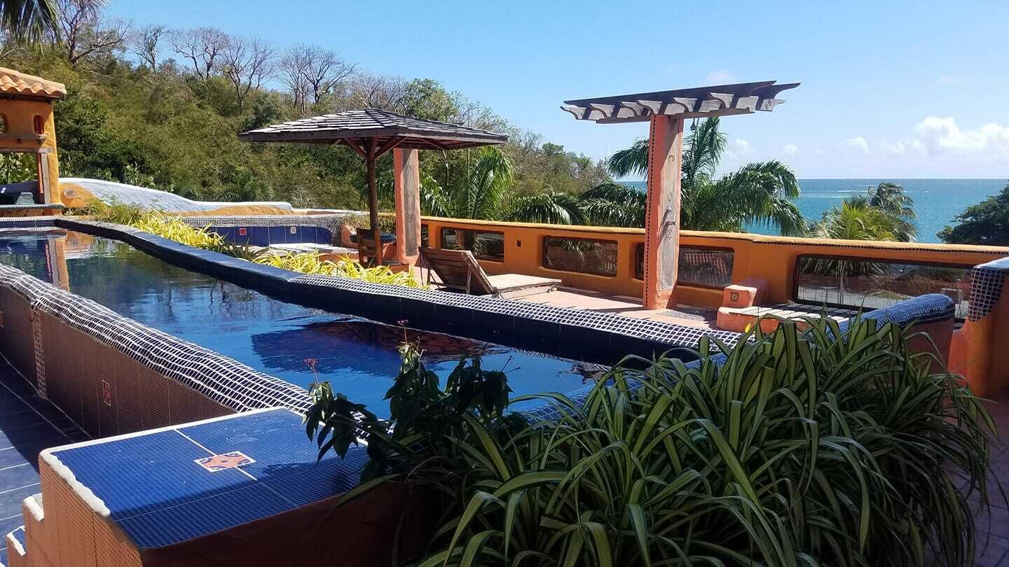 Indendørs pool, udendørs pool