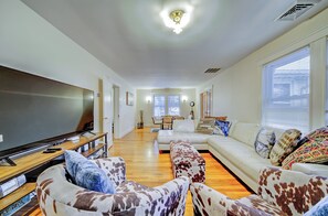 TV, fireplace, offices