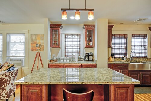 Spacious 4BR Stay Ideal for Groups!