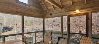 Fork Inn's Pond Cottage (2BR/1Bath), HotTub Option