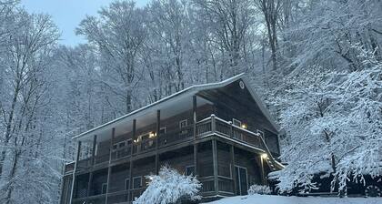 Beautiful home in Lake Cumberland Resort