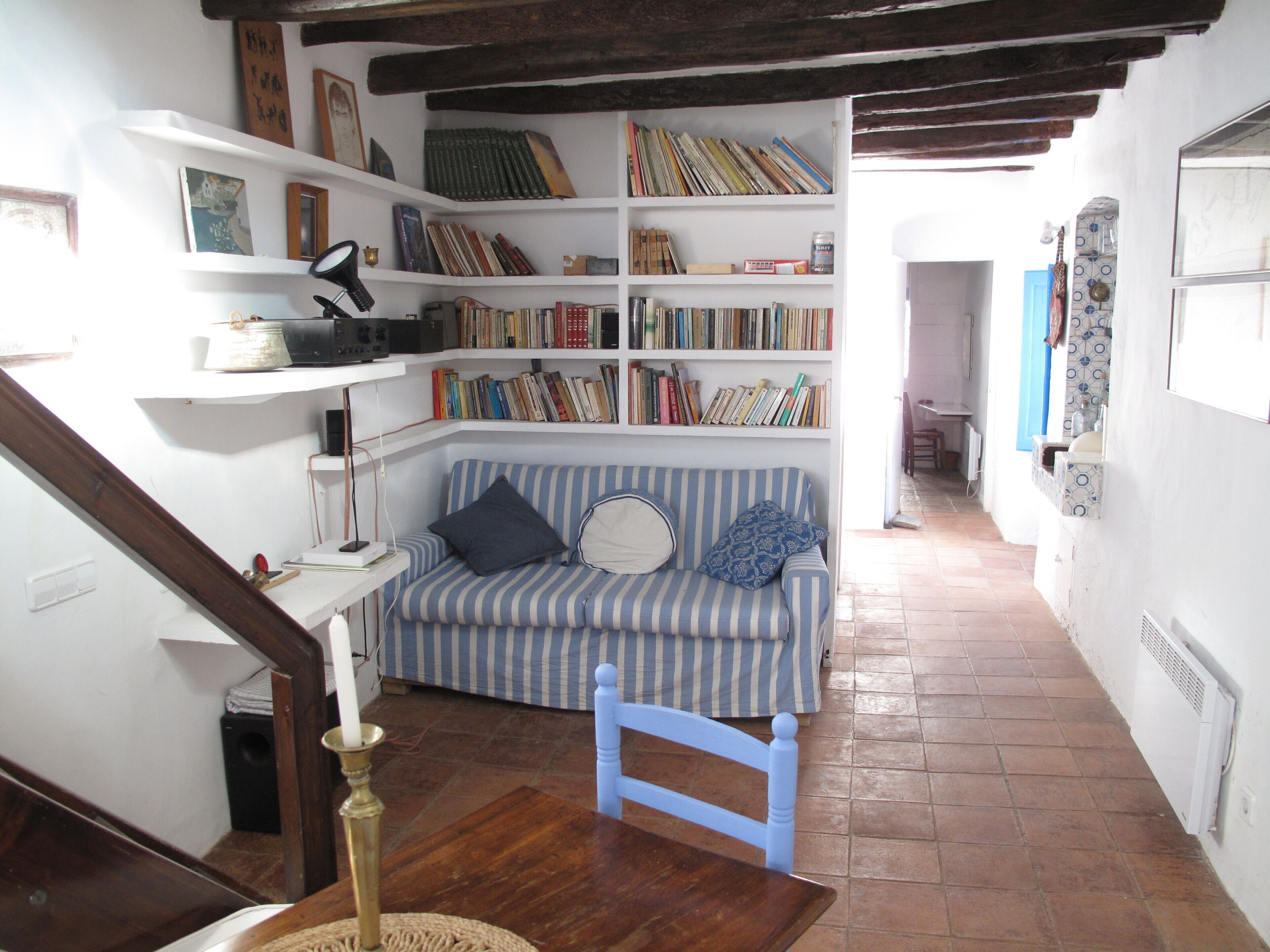 Typical fisherman’s old and charming townhouse wonderfully and totally restored,