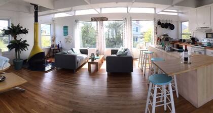 Short term Fire Island Beach House (Kismet)