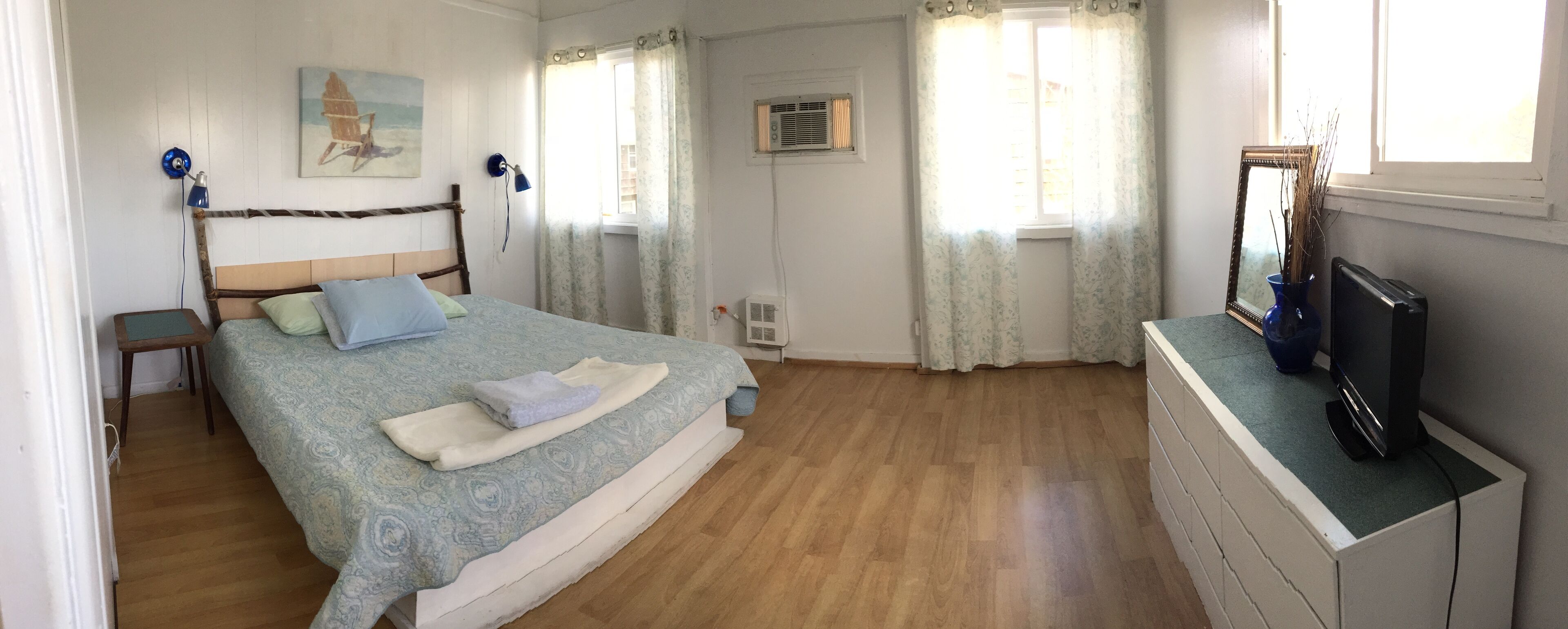 4 bedrooms, free WiFi, bed sheets