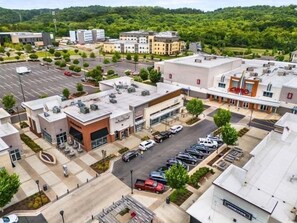 Exterior - July Fun! Happy & Chill in West Nashville! (Nashville)