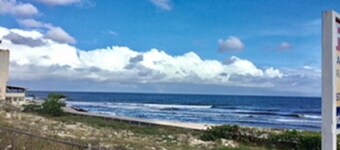 Hastings Towers 1C- 2 bed 2 Bath Apt opp Beach, Boardwalk, Mall and Restaurants