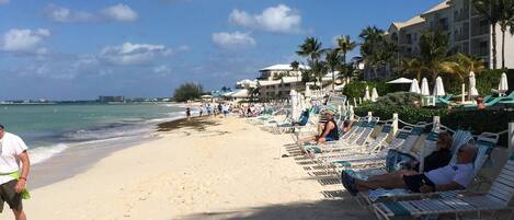 ビーチ、サンラウンジャー、ビーチタオル