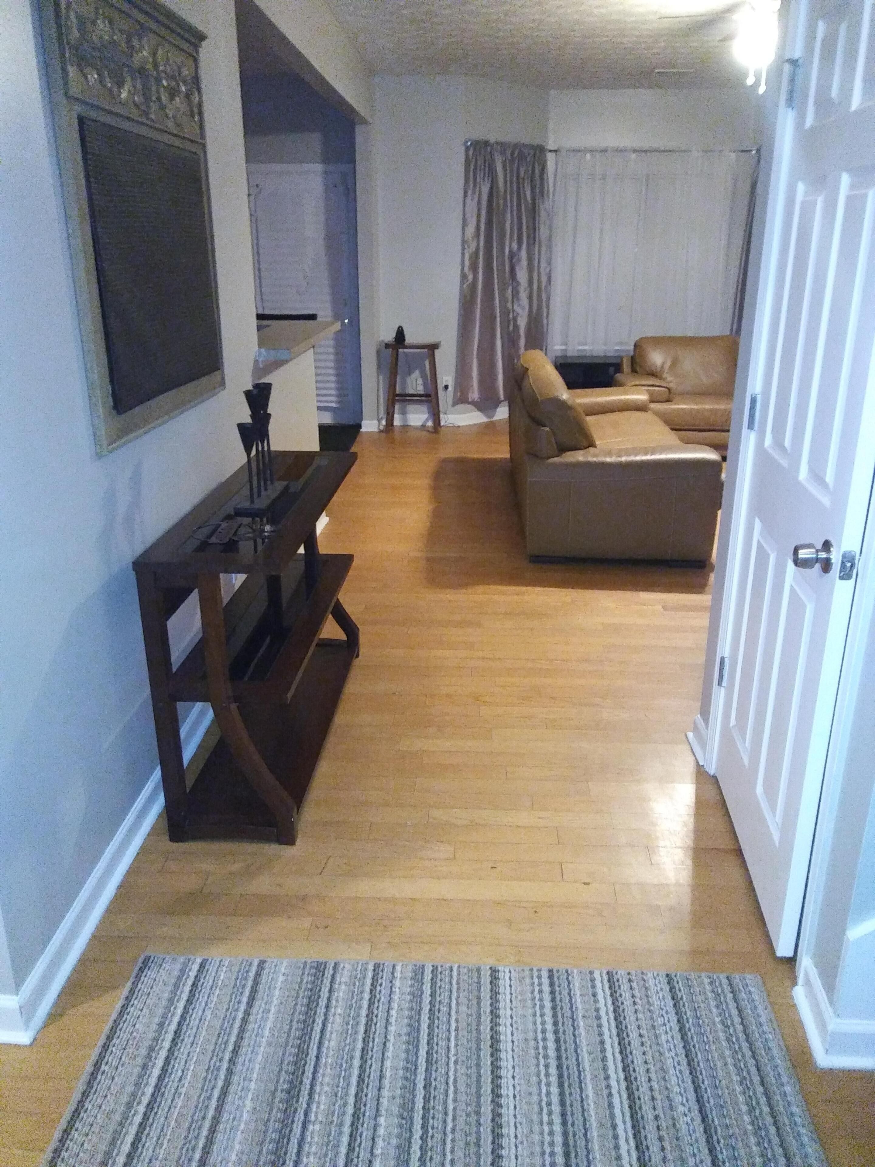 Spacious 5 Bedroom Haven in Quiet Cul-de-sac