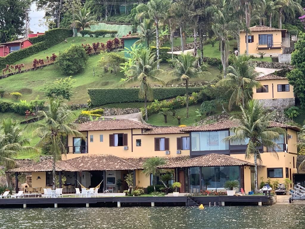 MANSÃO ANGRA DOS REIS - 50 meters FRONT TO THE SEA - HELIPONTO