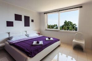 5 Schlafzimmer, Bügeleisen/Bügelbrett, WLAN, Bettwäsche