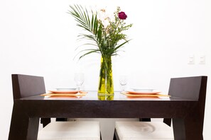 تناول الطعام