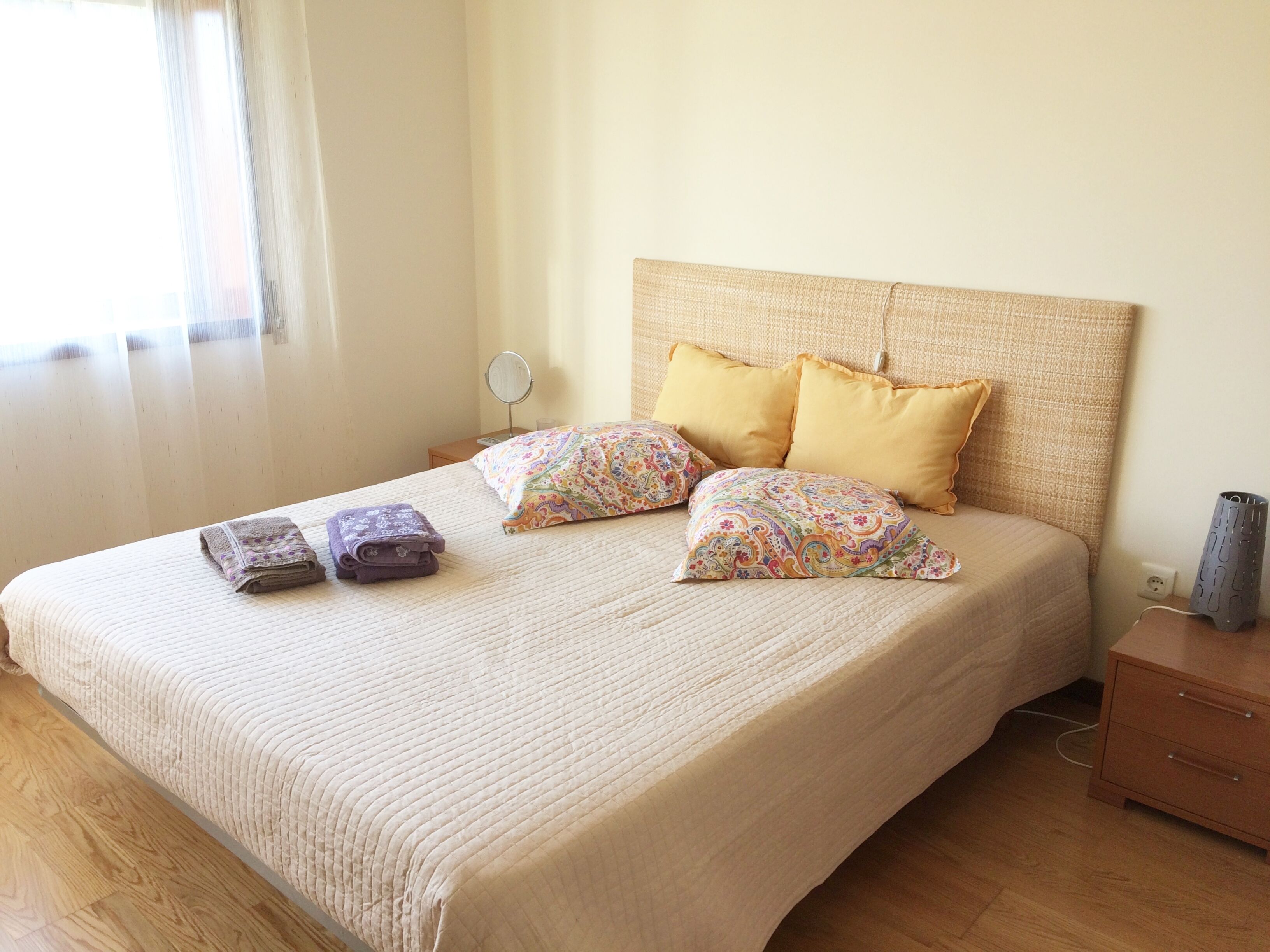 Sun filled two bedroom apartment near beach