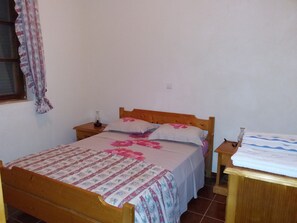 2 bedrooms, iron/ironing board, free WiFi, bed sheets - Ribeira Grande Country House (Ribeira Grande)