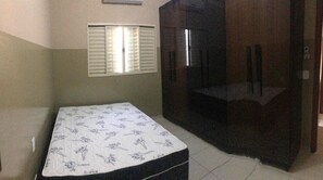 3 chambres, Wi-Fi, draps fournis