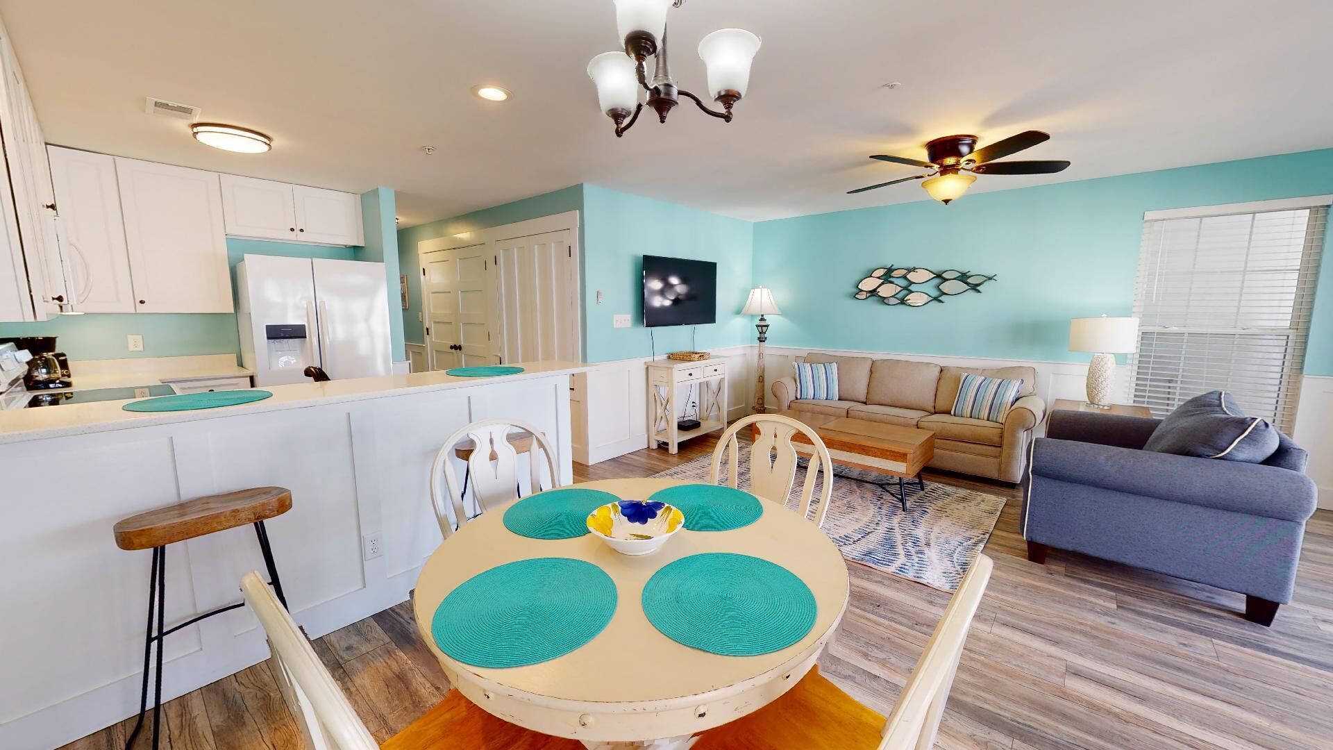 South Beach Ocean Condos, South - Unit 8 - Just Steps to the beach - Ocean View