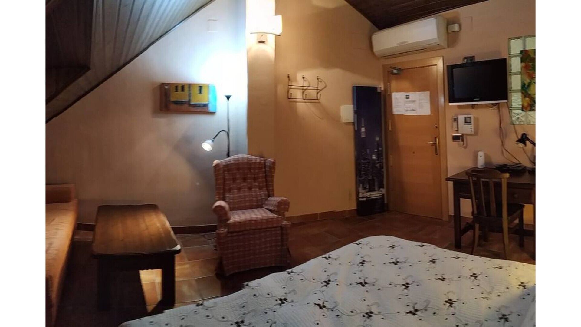 -4-BETTER THAN AT HOME, historic center of Ubeda