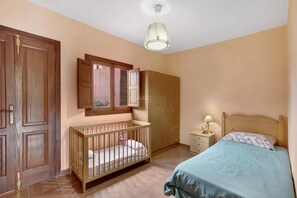 3 bedrooms, Internet, bed sheets