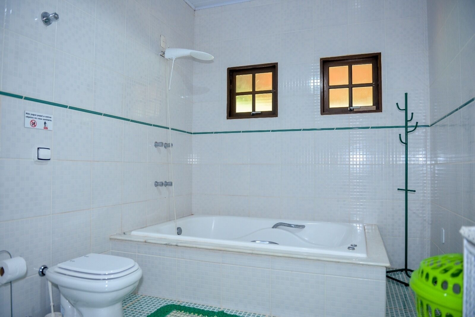 beautiful and cozy chácara in the mountains of Socorro near the town with swimming pool.