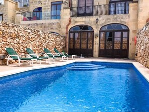 Pool - Il- Liedna Farmhouse with private pool and beautiful views..................... (Gharb)