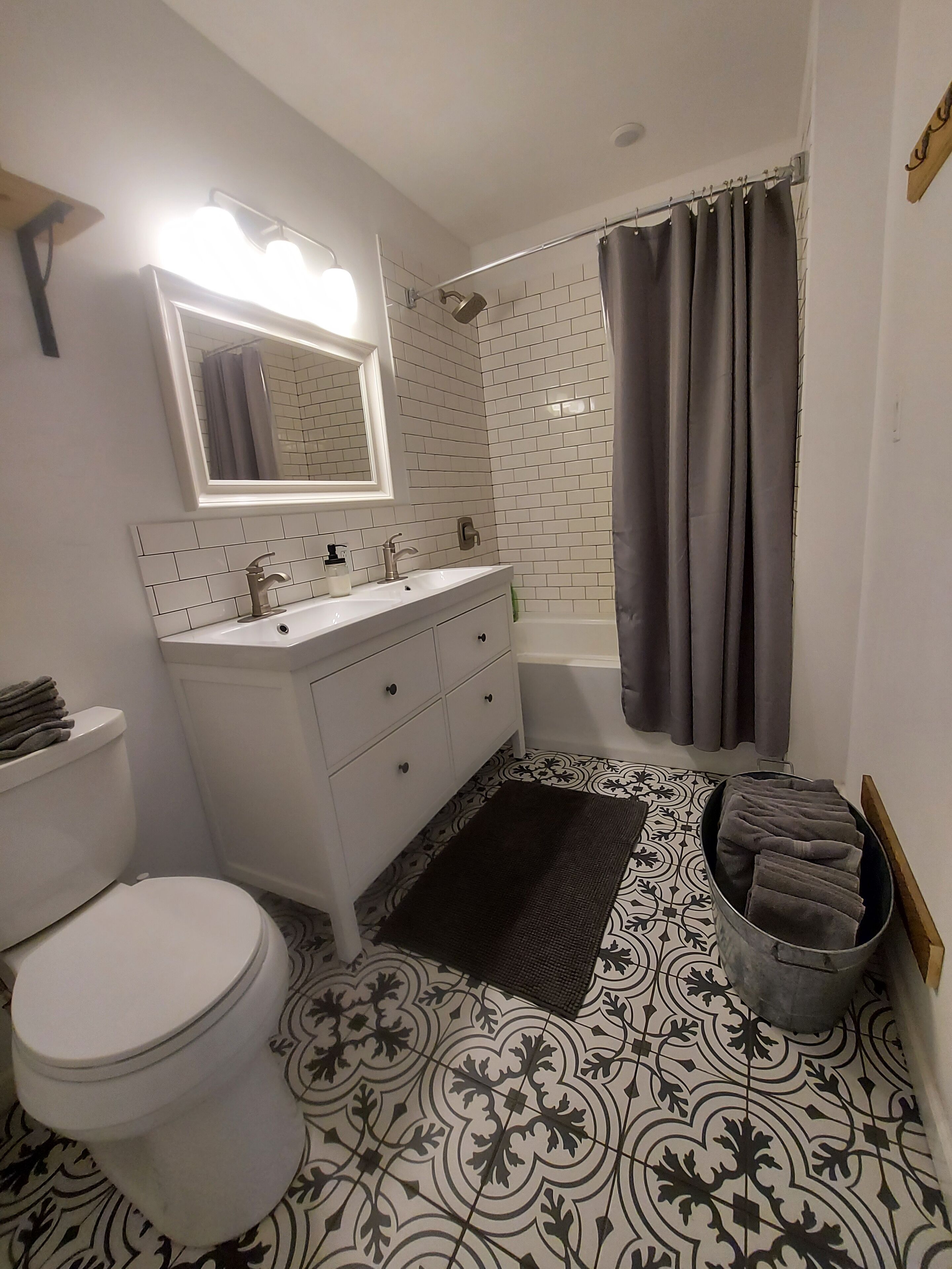 Cozy house with Hot Tub and Pool