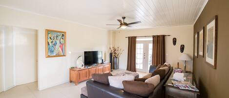 Téléviseur, lecteur de DVD