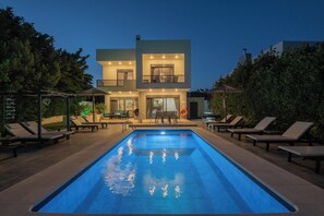 Pool - Villa Elena in Ialysos (Ialisos)