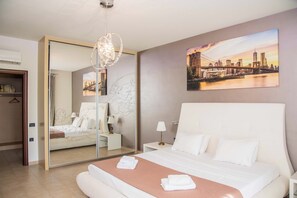 4 bedrooms, iron/ironing board, free WiFi, bed sheets - Villa Elena in Ialysos (Ialisos)