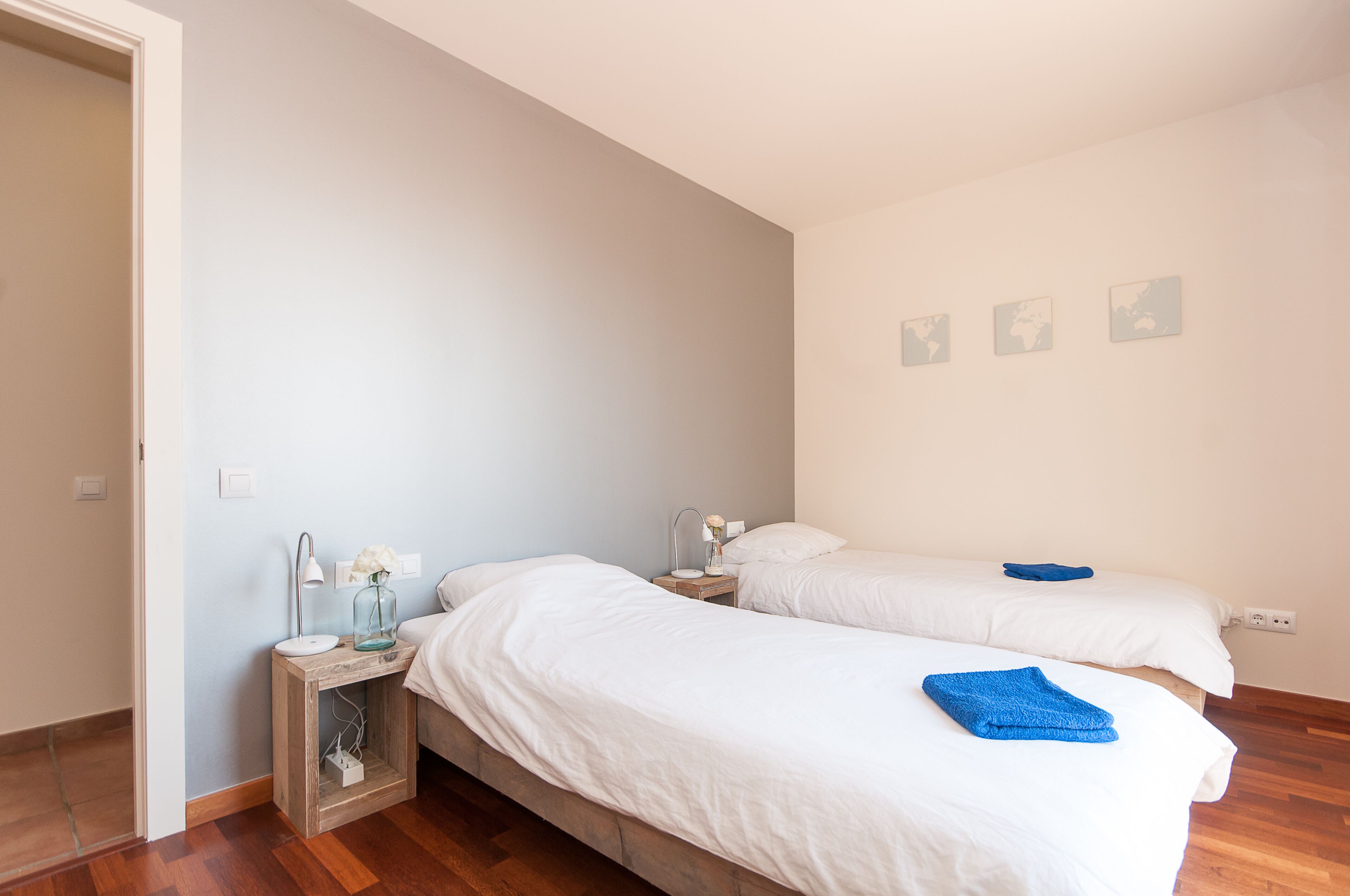  Spacious family villa with pool, sea view, sauna, 10-14 persons