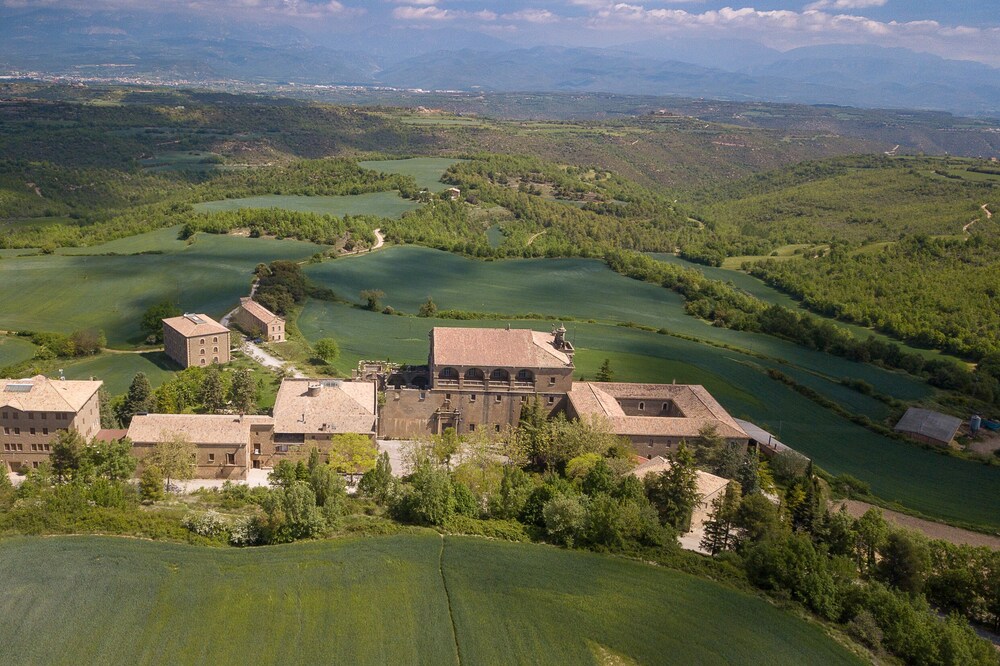Apartments at Santuari del Miracle