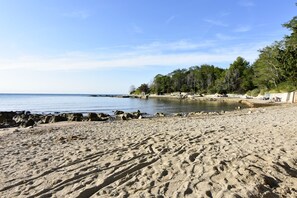 Beach nearby, sun loungers - Apartment Umag-Savudrija, Nena1 near the beach terrace Wi-Fi, garden (Savudrija)