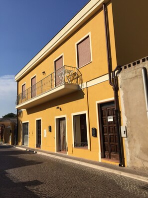 Exterior - new apartment in the center (Pula)