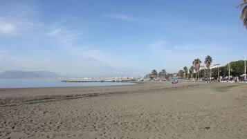 Vlak bij het strand, strandlakens