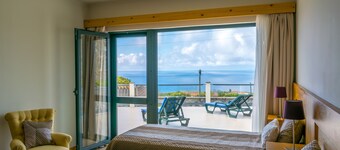 AHR - Villa Maria 2: Koselig hav og fjellutsikt, basseng, AL 608