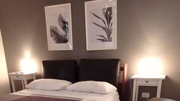 1 Schlafzimmer, Zimmersafe, Internetzugang, Bettwäsche