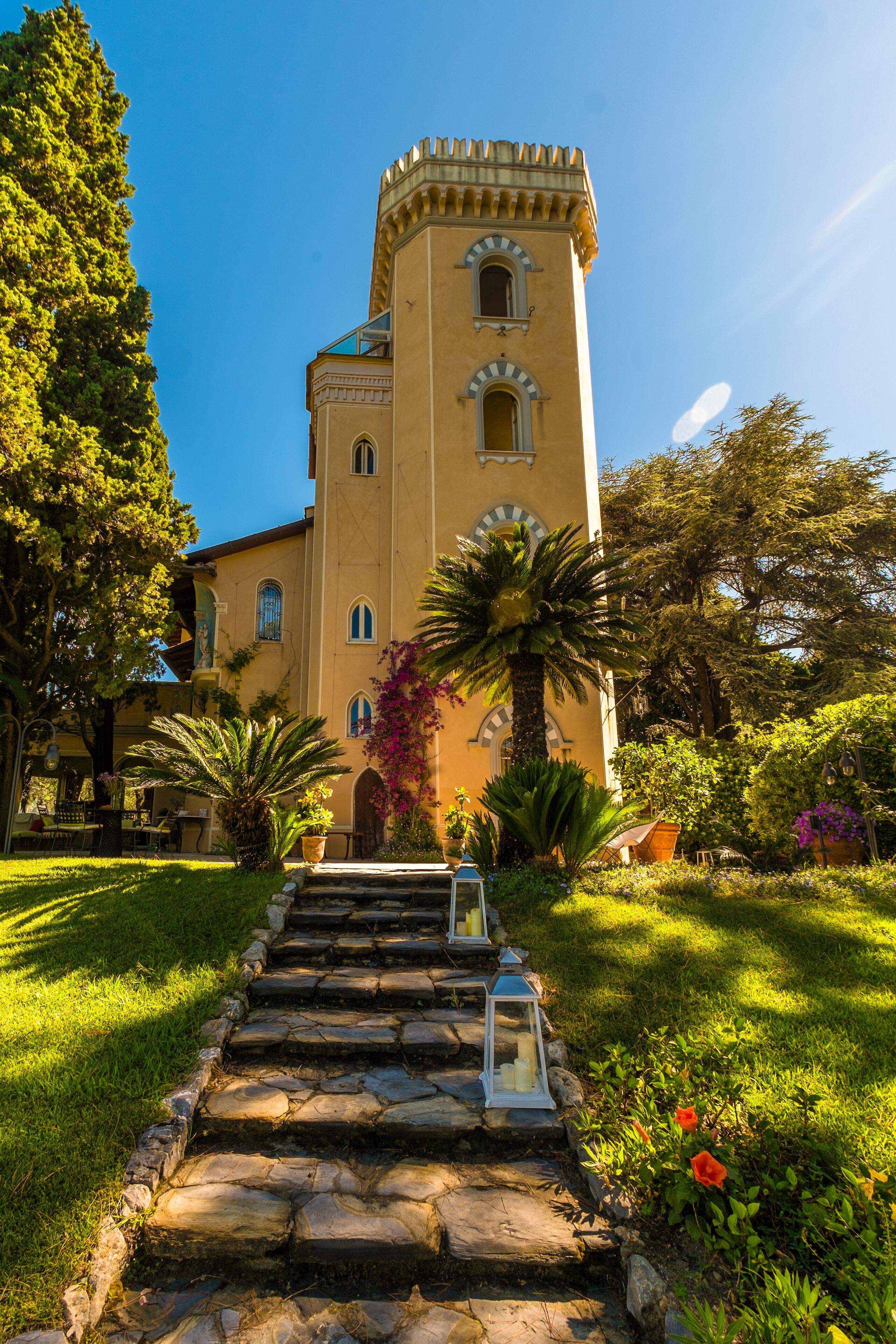 Luxury Ocean Front Villa with a Pool and Panoramic Views