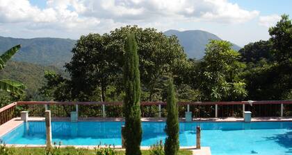 Eco Hotel El Refugio, In den Bergen, aber in der NĂ€he des Meeres. - ZIMMER 15