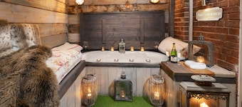 The Cowshed 5* Barns