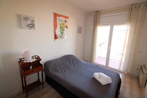 3 bedrooms