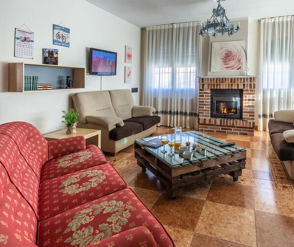 TV connectée, cheminée