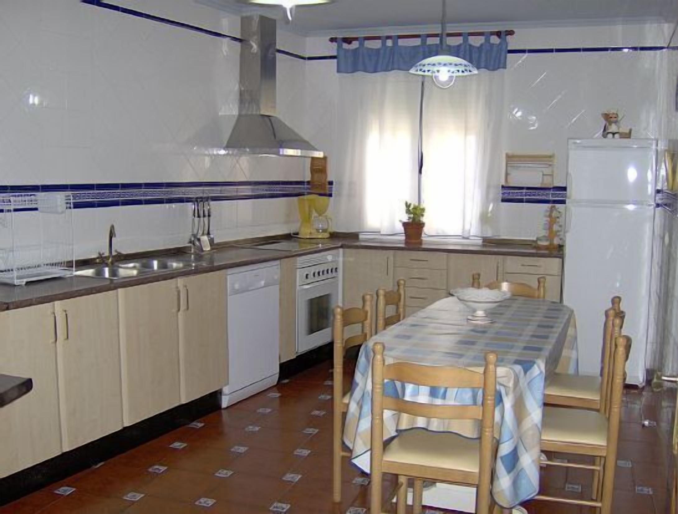 Self catering San Blas for 10 people