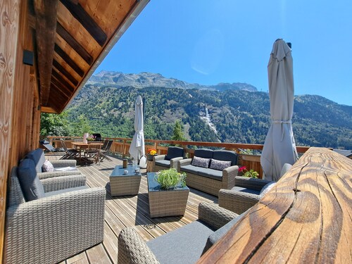 Chalet Augustin 4 stars Vaujany Alpe d'Huez large ski area