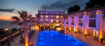 Neopol Hotel Deluxe