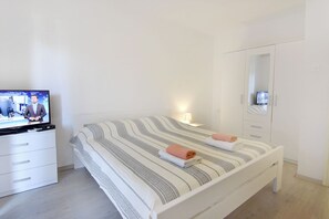 2 chambres, Wi-Fi gratuit, draps fournis